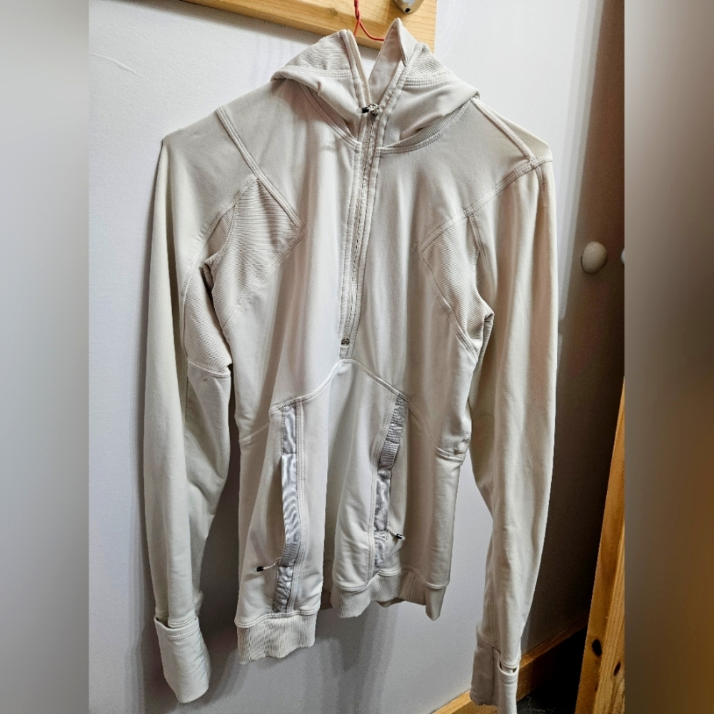 Lululemon Pull Over